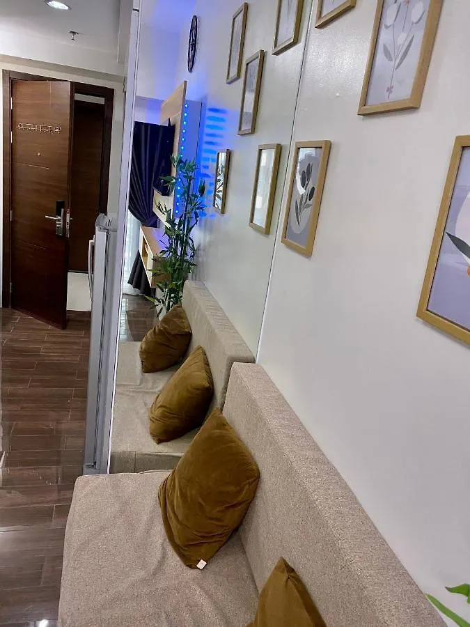 Appartamento Woodland Elegance Retreat Symphony Of Artistry With Blazing Fast 300 Mbps Manila