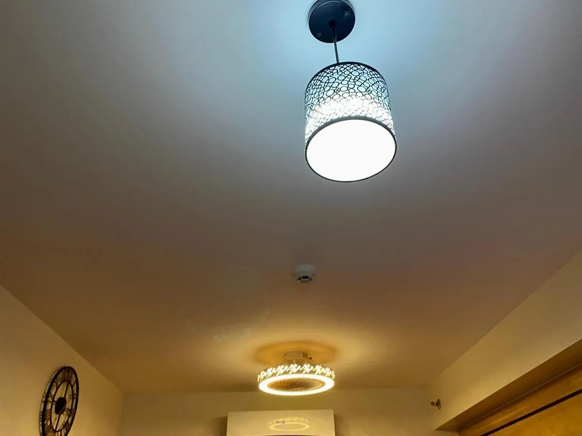 Appartamento Woodland Elegance Retreat Symphony Of Artistry With Blazing Fast 300 Mbps Manila
