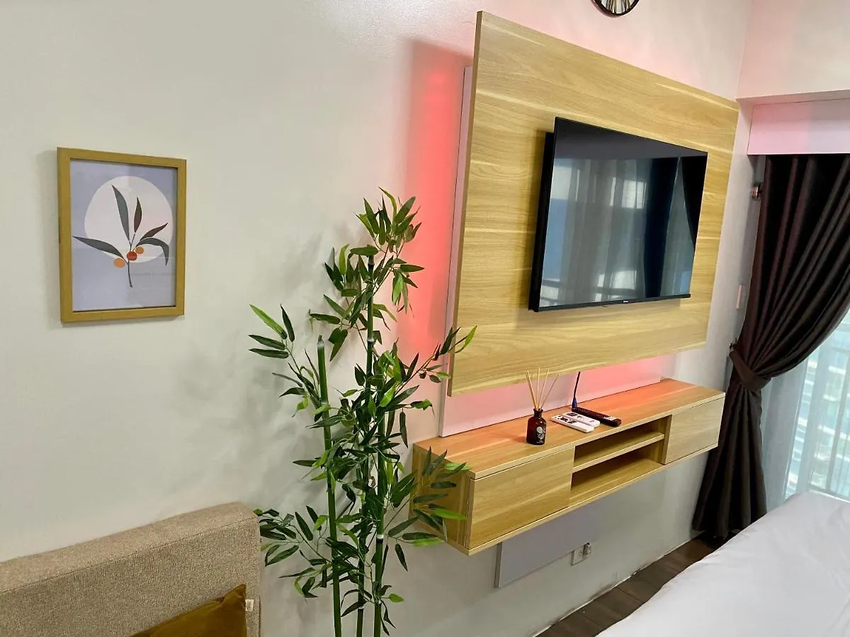 Appartamento Woodland Elegance Retreat Symphony Of Artistry With Blazing Fast 300 Mbps Manila