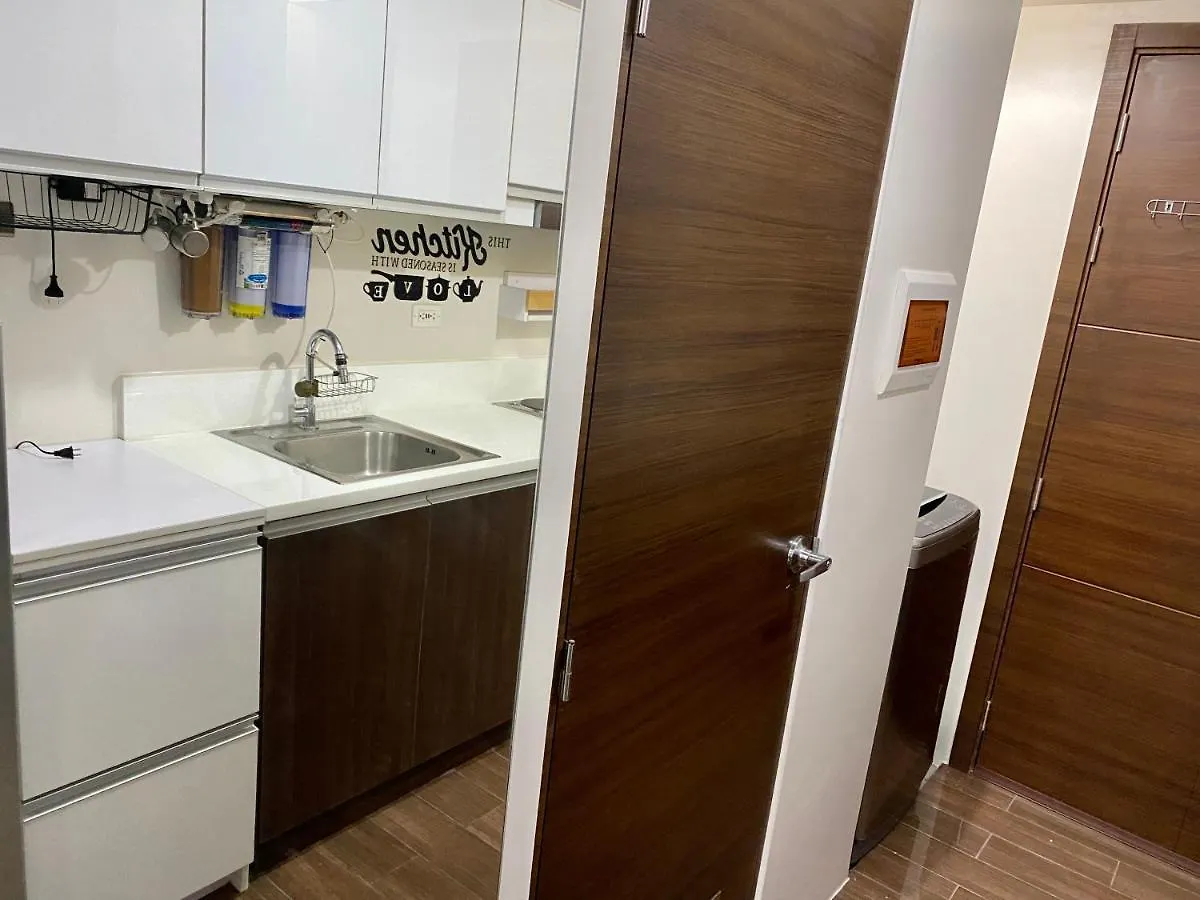 Appartamento Woodland Elegance Retreat Symphony Of Artistry With Blazing Fast 300 Mbps Manila Filippine