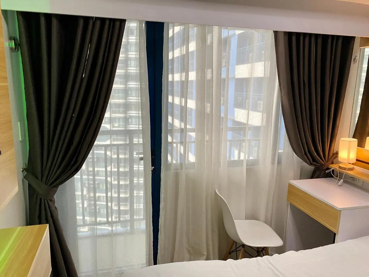 Appartamento Woodland Elegance Retreat Symphony Of Artistry With Blazing Fast 300 Mbps Manila