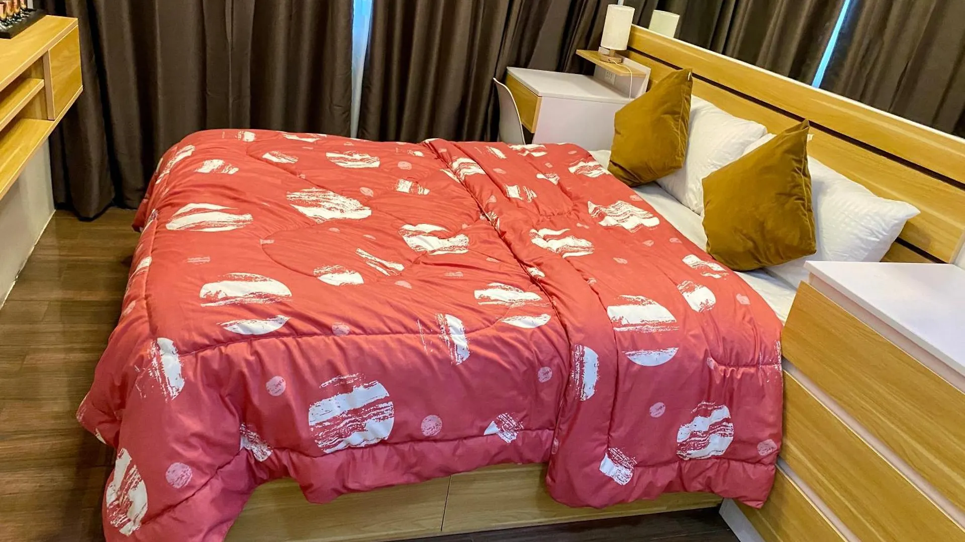 Appartamento Woodland Elegance Retreat Symphony Of Artistry With Blazing Fast 300 Mbps Manila